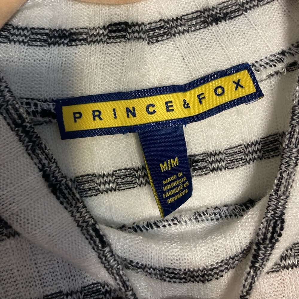 Prince & Fox Striped Top - Picture 2 of 3